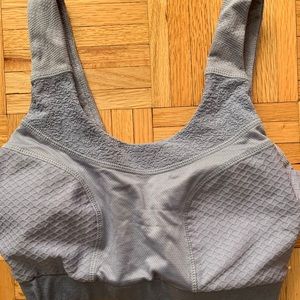 Brand new gym shark size small sports bra